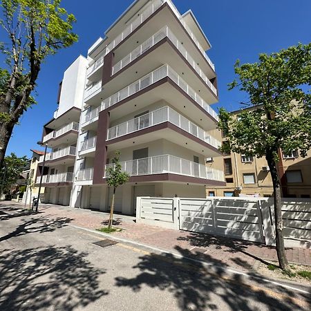 New Residence R1 - Agenzia Cocal Каорле Екстер'єр фото